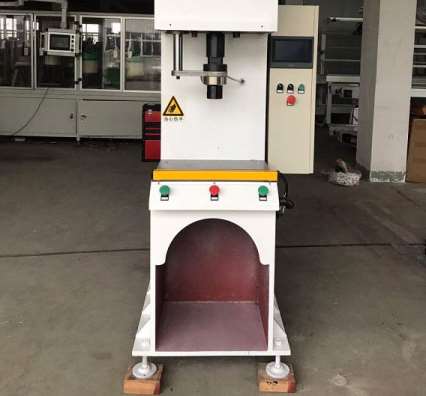 �ŷ������C�Ĳ�������v��